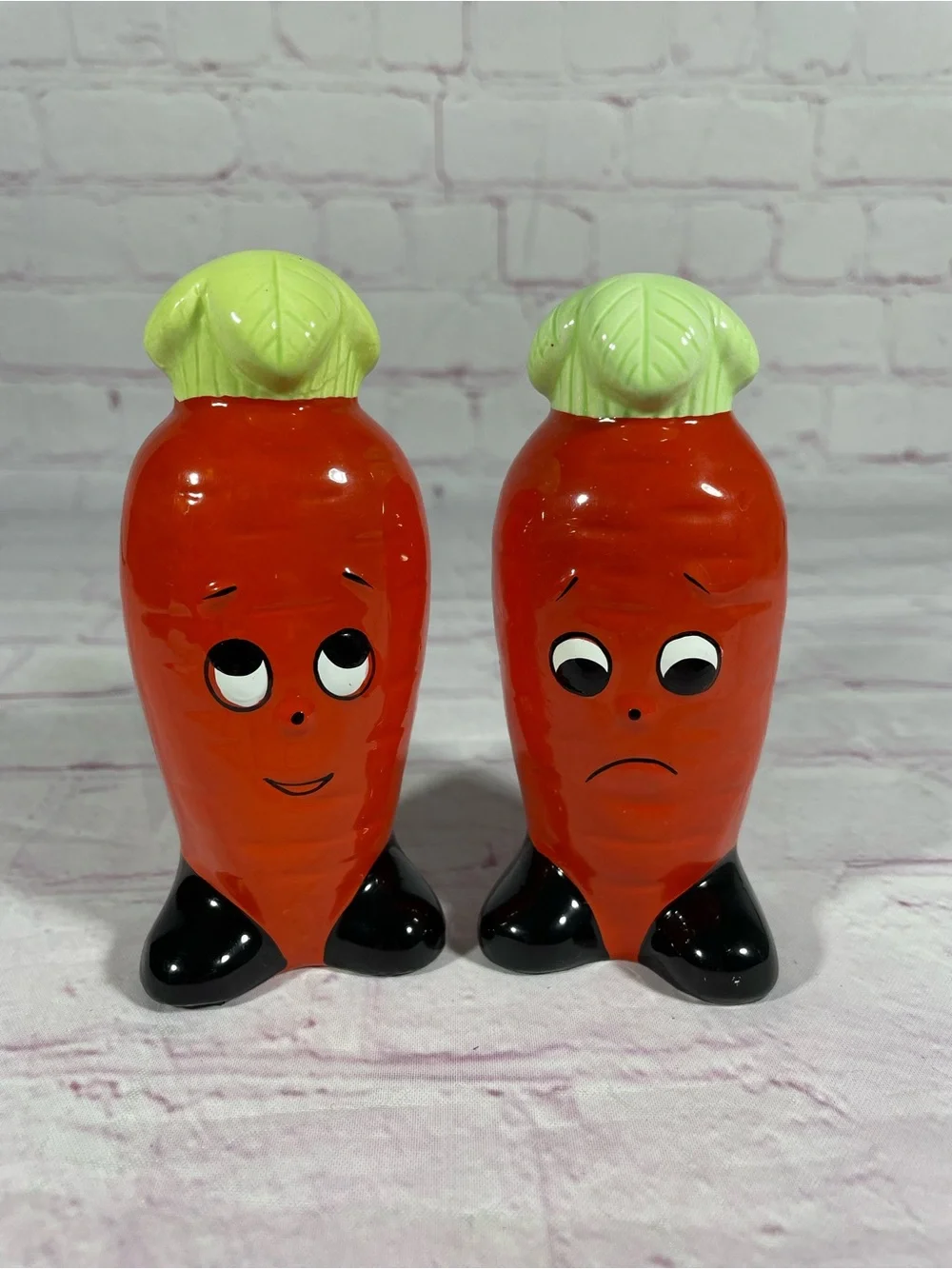 Vintage Anthropomorphic Happy and Sad Ceramic Carrot Salt and Pepper Shaker Pair